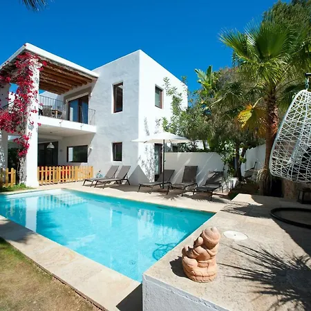 Nils - Santa Eulalia Βίλα Santa Eulària des Riu