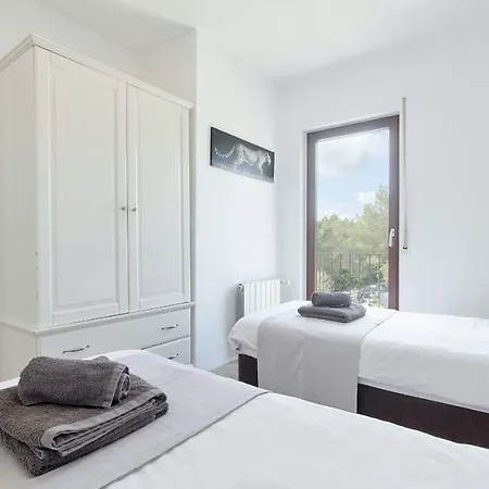 Nils - Santa Eulalia Villa *